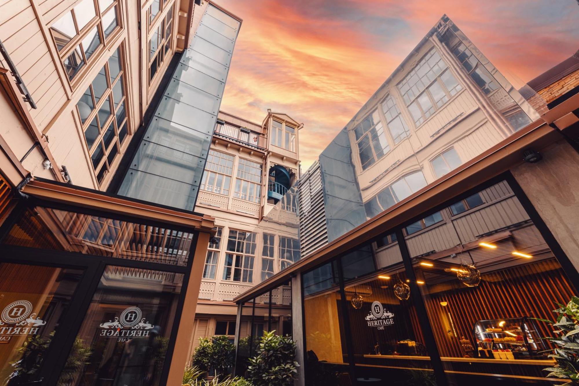 Heritage Hotel And Suites Tbilisi Exterior photo